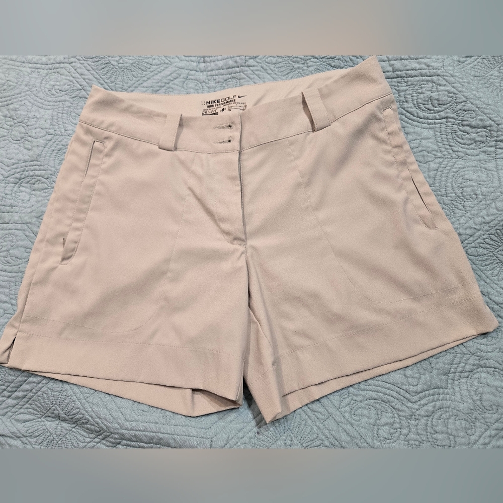 Nike Golf Tour Performance Shorts Size 4